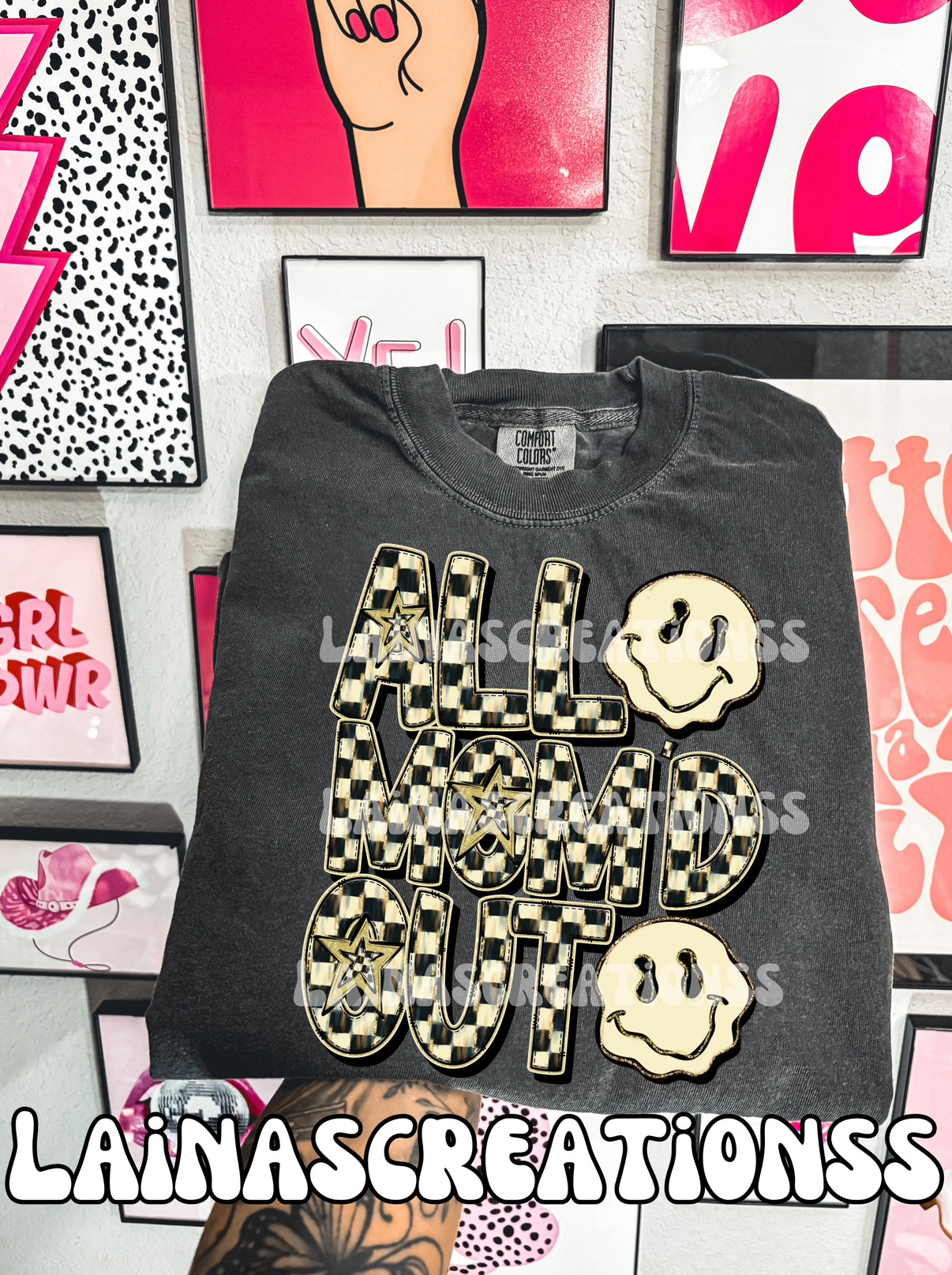 All mom’d out ~ mama tee