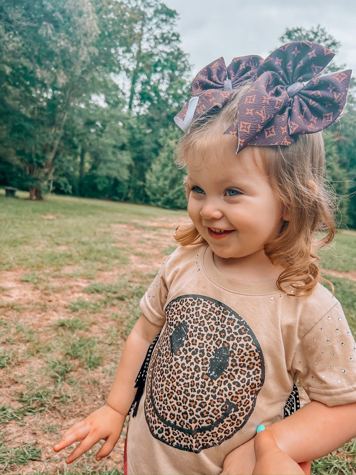 Leopard smiley kids tee